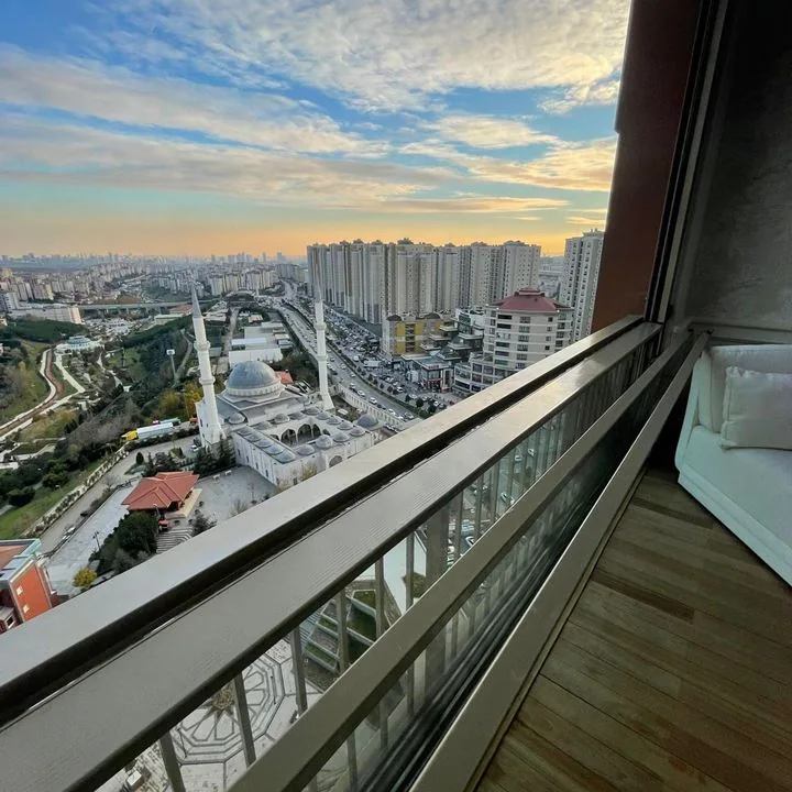 Balkon giyotin cam uygulaması